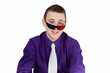 Mann trägt 3D-Brille - Man wearing 3D-eyeglasses
