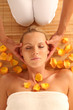 Frau im Wellness