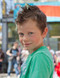 Foto: Carnaval : fil serpentin dans les cheveux #2 Carnaval : fil serpentin dans les cheveux #2