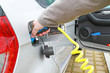 Laden eines Elektroautos_2