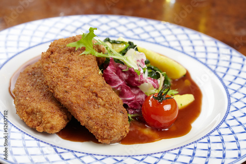 Photo: Schnitzel with salad Schnitzel with salad