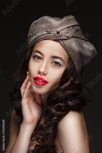 Photo: Portrait of a woman in turban Portrait of a woman in turban