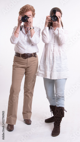 Photo: Shooting women Shooting women