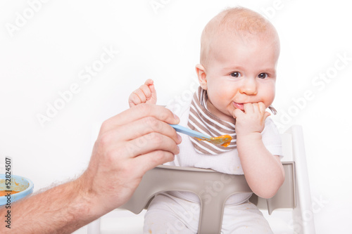 Photo: baby beim essen baby beim essen