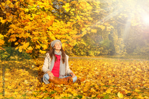 Photo: stimmung herbst frau stimmung herbst frau