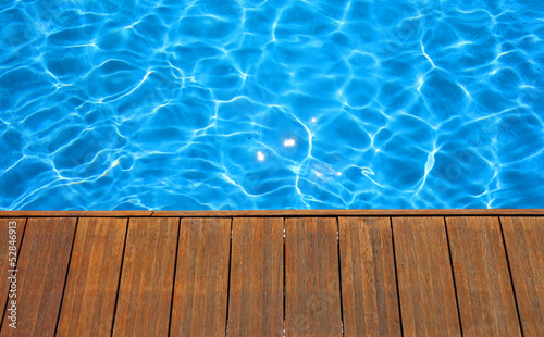 Photo: Terrasse en bord de piscine Terrasse en bord de piscine