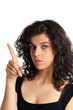 Ragazza con dito all'insù