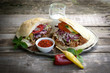 Foto: Fresh kebab on a plate Fresh kebab on a plate