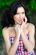 Foto: portrait of a beautiful girl in spring portrait of a beautiful girl in spring