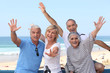 Foto: group of senior people on the beach group of senior people on the beach