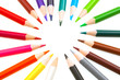 Foto: coeur de crayons de couleurs coeur de crayons de couleurs