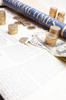 Foto: Financial newspaper with paper Financial newspaper with paper