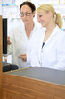 Freundliche Apothekerinnen