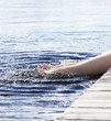 Füße im Wasser
