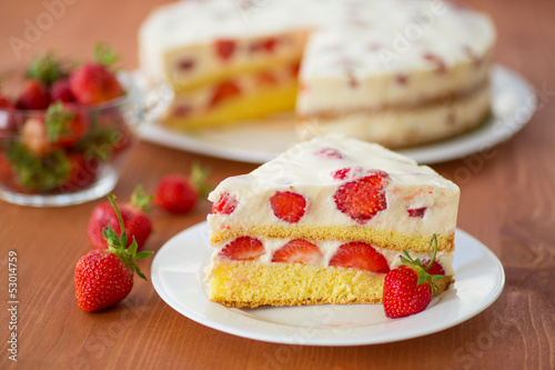 Photo: strawberry cream cake strawberry cream cake