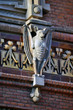 Relieve de un dragon en un edificio de Barcelona