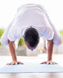 Foto: Yoga man meditating Yoga man meditating