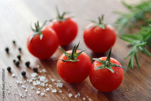 Photo: Tomaten und Rosmarin Tomaten und Rosmarin
