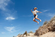 Foto: Saut jeune fille dune Saut jeune fille dune