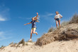 Foto: Saut enfant sur la dune Saut enfant sur la dune
