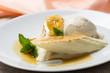 Caramelized bananas with mint