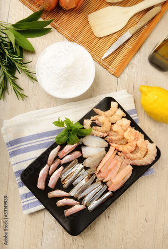 Photo: Piatto di pesce crudo Piatto di pesce crudo