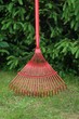 Rechen im Garten