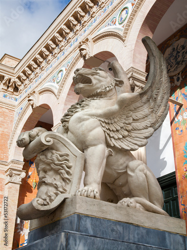 Photo: Madrid - Lions for entry of Palacio de Velasquez Madrid - Lions for entry of Palacio de Velasquez