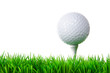 Foto: golfball am abschlag golfball am abschlag