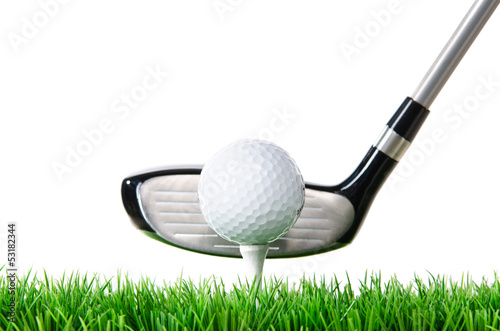 Photo: golfball wird abgeschlagen golfball wird abgeschlagen