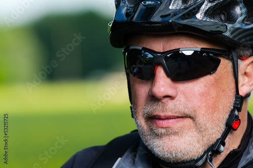 Photo: portrait eines radfahrers portrait eines radfahrers