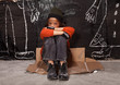 Foto: Orphan child on the street concept Orphan child on the street concept