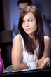 Foto: woman in a restaurant woman in a restaurant
