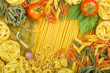 Foto: Various Italian pasta background Various Italian pasta background