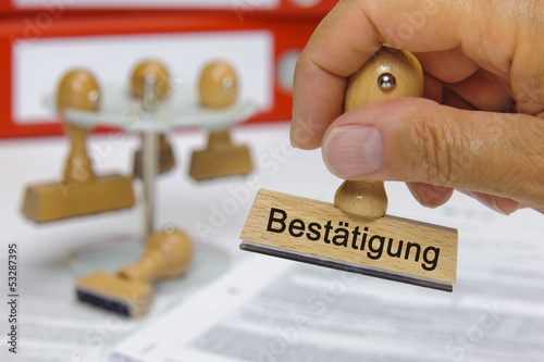 Photo: Bestätigung Genehmigung Erlaubnis Bestätigung Genehmigung Erlaubnis