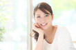 Photo: 笑顔の若い女性 笑顔の若い女性