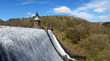 Foto: Penygarreg reservoir overflowing panorama, Elan Valley, Wales. Penygarreg reservoir overflowing panorama, Elan Valley, Wales.