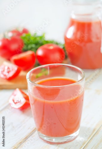 Photo: tomato juice tomato juice