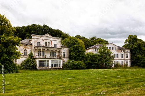 Photo: Verfallene Villen in Heiligendamm Verfallene Villen in Heiligendamm