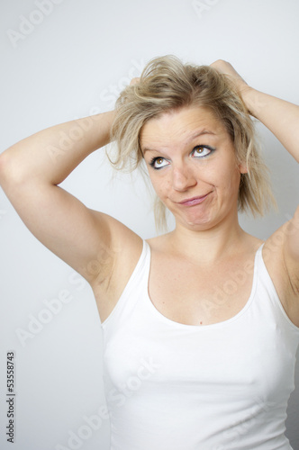Photo: Verrückte blonde Frau Verrückte blonde Frau