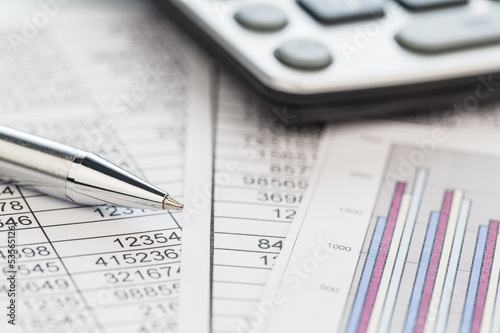 Photo: Taschenrechner und Statistk Taschenrechner und Statistk