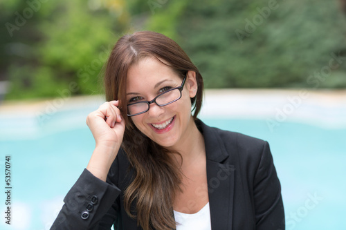 Photo: Frau mit Brille Frau mit Brille