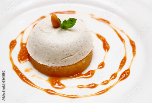 Photo: Pineapple and cheese cream dessert Pineapple and cheese cream dessert