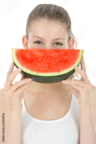 Photo: Freundliche Jugendliche mit Wassermelone Freundliche Jugendliche mit Wassermelone
