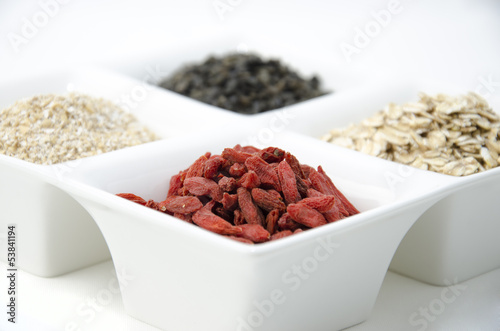 Photo: Goji, green tea, oat bran and oat flakes Goji, green tea, oat bran and oat flakes