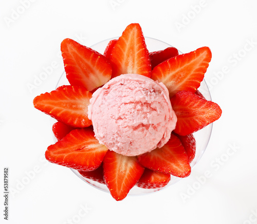 Photo: Ice cream with fresh strawberries Ice cream with fresh strawberries