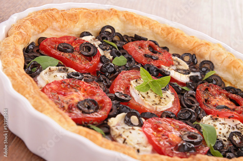 Photo: olive and tomato tart olive and tomato tart