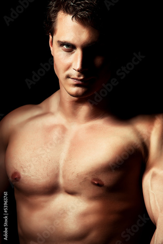 Photo: bodybuilder bodybuilder