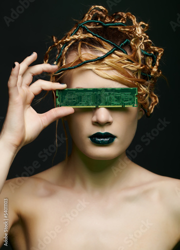 Photo: beautiful young woman beautiful young woman
