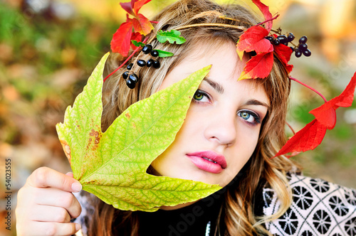 Photo: autumn girl autumn girl